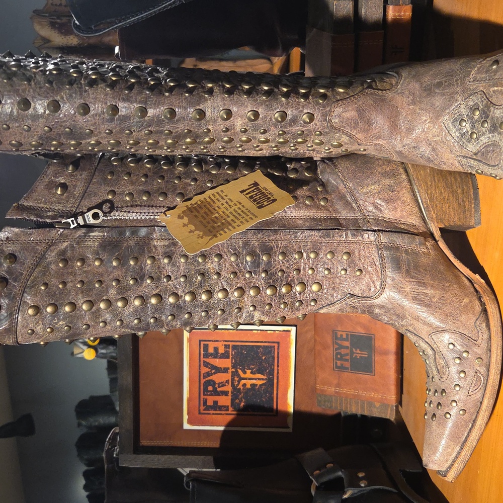 Corral Ladies Brown Studded Tall ZIP boots - Picture 2 of 6